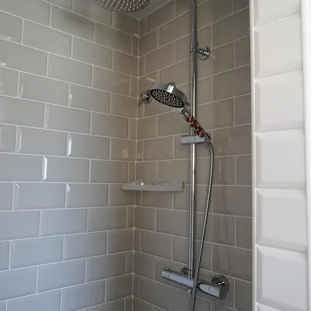 Apartamento Blueline 25km Bcn-piscina, Sauna Y Vistas Al Mar
