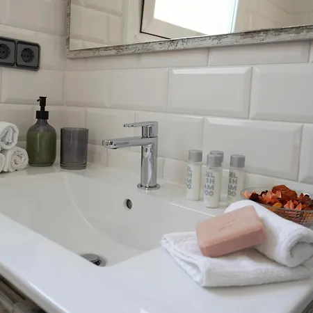 Apartment Blueline 25km Bcn-piscina, Sauna Y Vistas Al Mar *